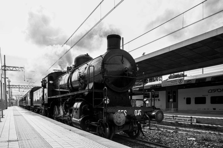 La storia della prima ferrovia d’Italia parte da qui: cosa accadde a Portici nel 1839