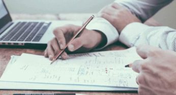 Lavorare o sposarsi all’estero: la guida ai documenti che i campani sottovalutano