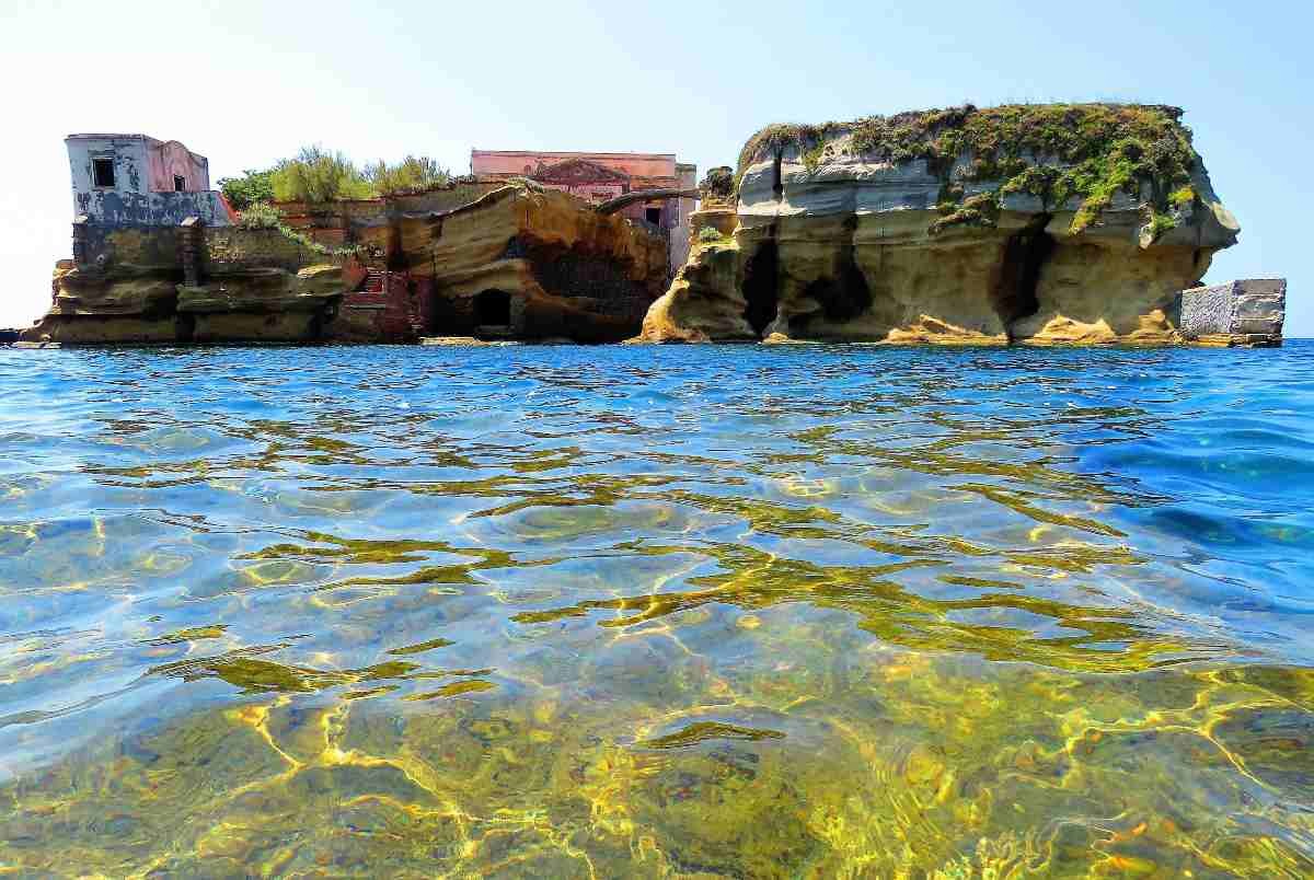 Isola della Gaiola maledetta