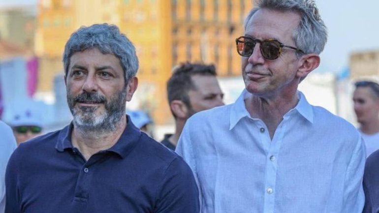 Manfredi sul podio dei sindaci più amati d’Italia, Fico decimo tra i governatori