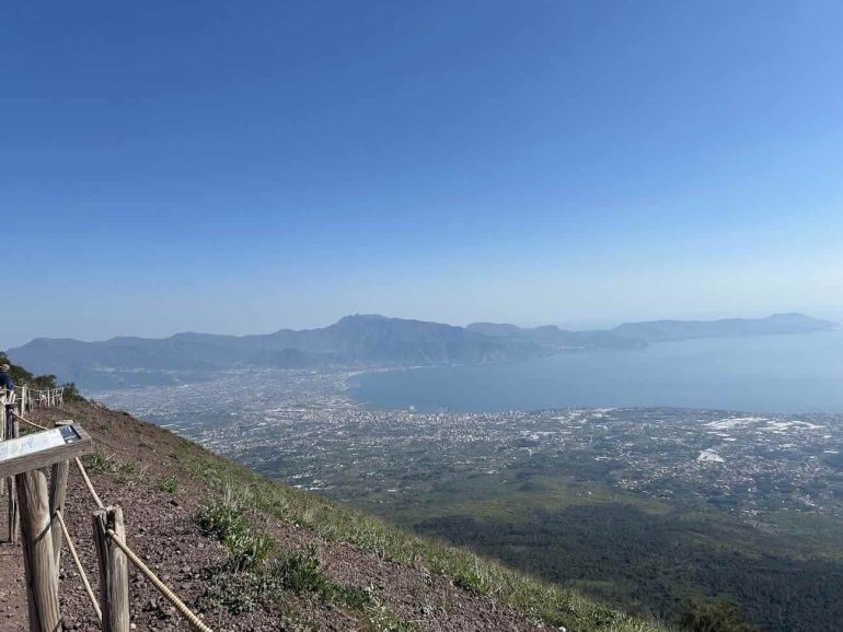 Meteo Napoli e Campania di oggi 31 luglio: venerdì di grande caldo
