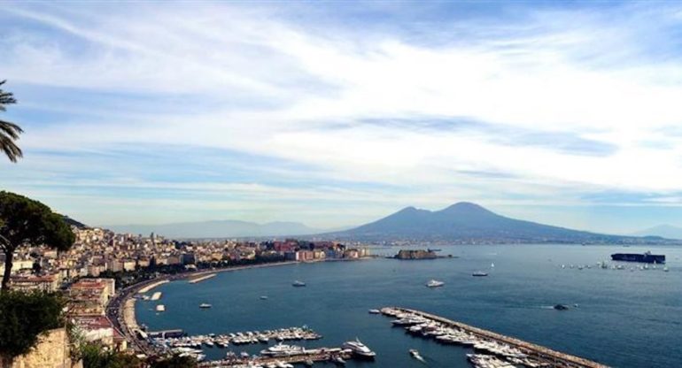 Meteo Napoli e Campania oggi 15 lugllio: temperature fino a 39 gradi nelle aree interne