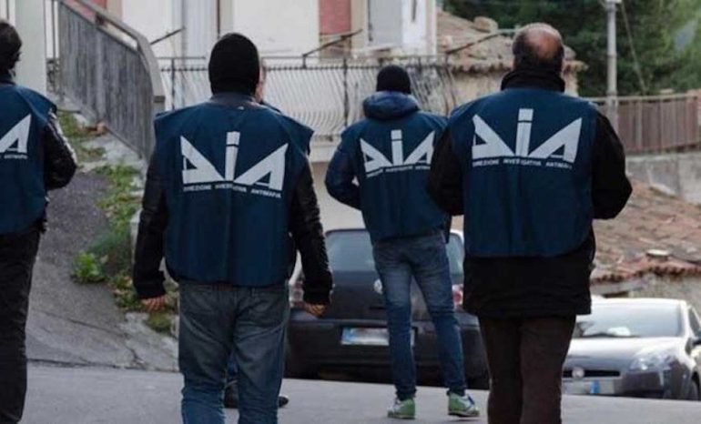 Napoli, cinque interdittive antimafia contro imprese: stretta della Prefettura sui rischi di infiltrazioni