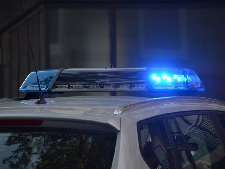 Napoli, controlli della Polizia locale a Poggioreale: recuperata un’auto rubata