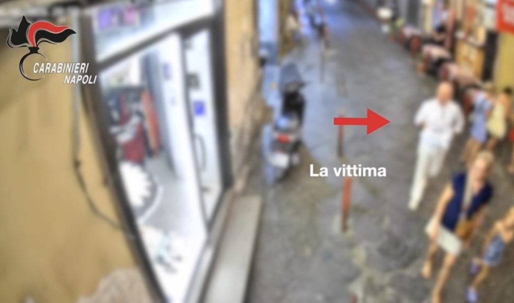 Napoli, i rapinatori dei Quartieri Spagnoli incastrati dai video