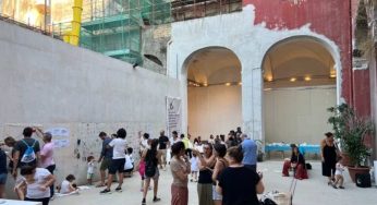 Napoli, nasce il «rifugio climatico culturale»: laboratori e letture gratis nell’antico convento