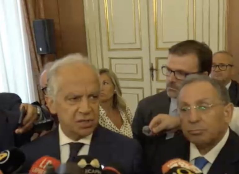Piantedosi: «Disarmeremo Napoli». Più agenti, telecamere e un nuovo piano contro le armi in mano ai clan