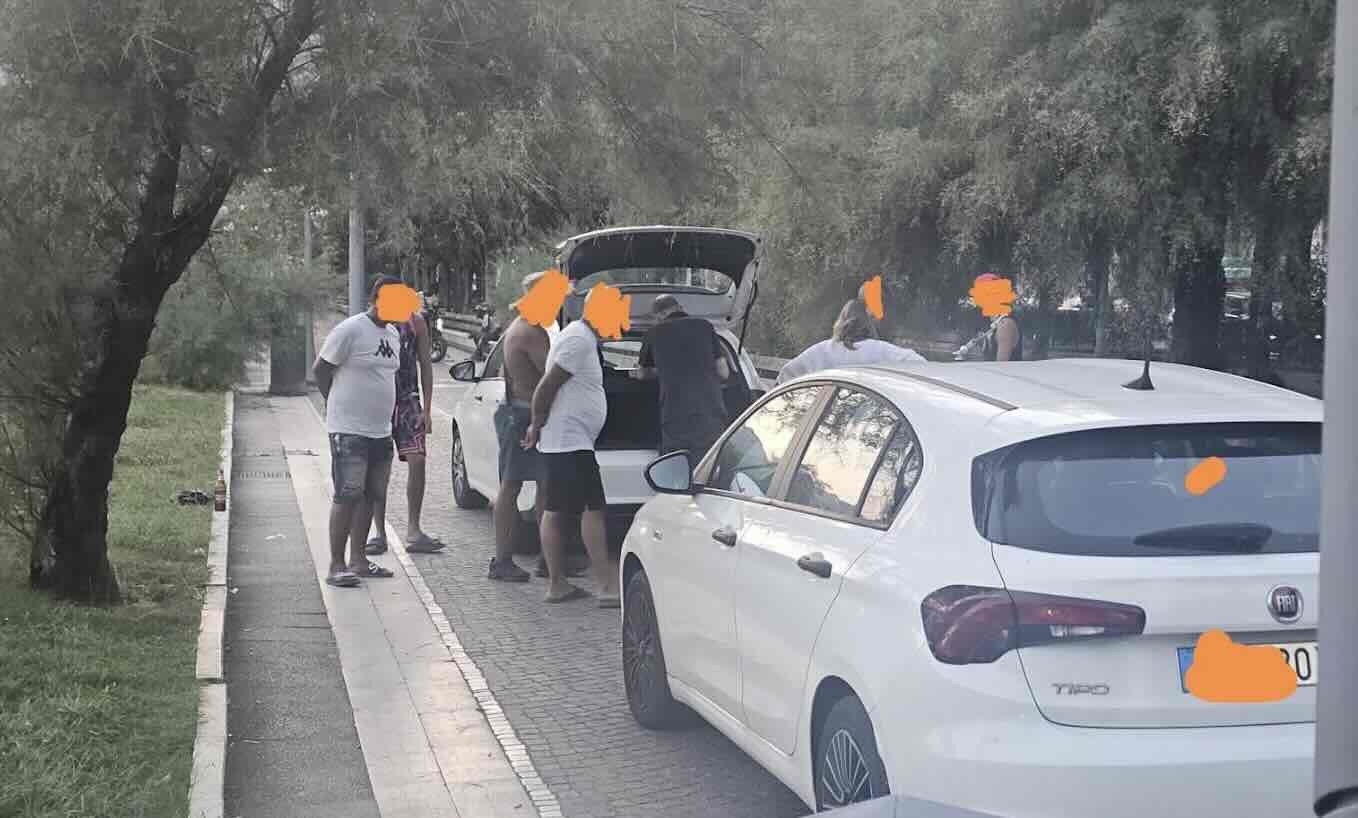 I Nos in azione sul lungomare di Salerno