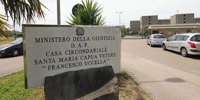 Santa Maria Capua Vetere, sanitari in agitazione: «Carenza di medici e personale, situazione insostenibile»