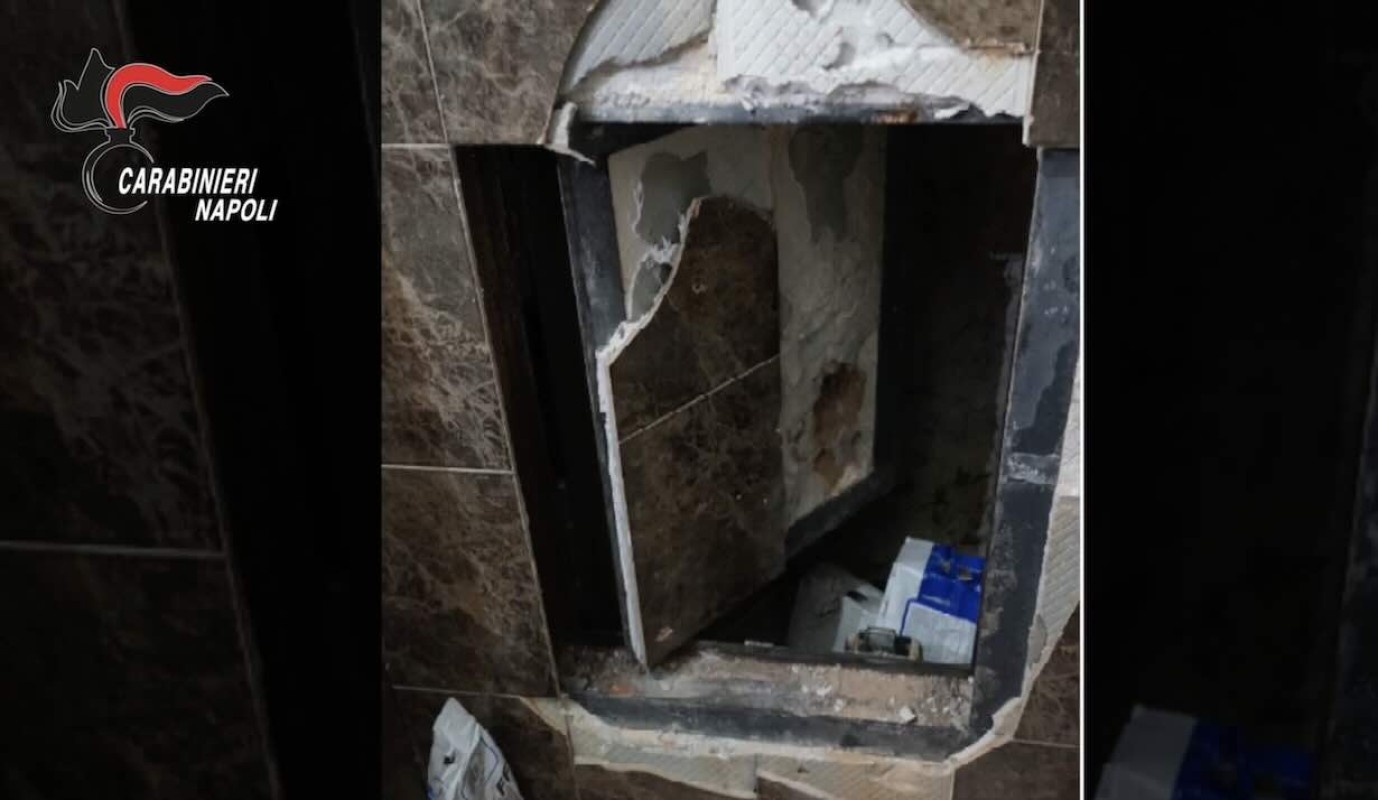 Uno dei bunker scoperti dai carabinieri