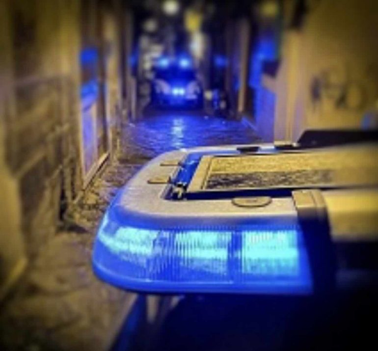 Spaccio di droga a piazza Bellini: arrestato giovane irregolare