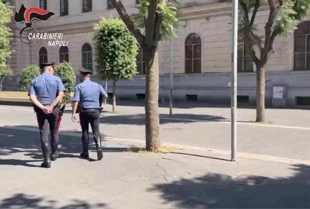 Sparatoria nella gioielleria di Sant’Antimo: fermati cinque giovani