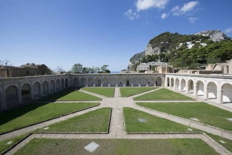 Svolta a Capri: il Comune condannato per le barriere architettoniche alla Certosa