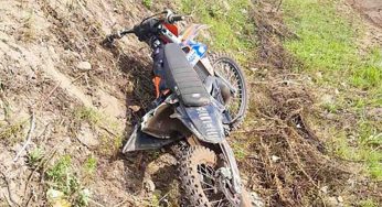 Tragico schianto in moto da cross: perde la vita un ragazzo di 15 anni