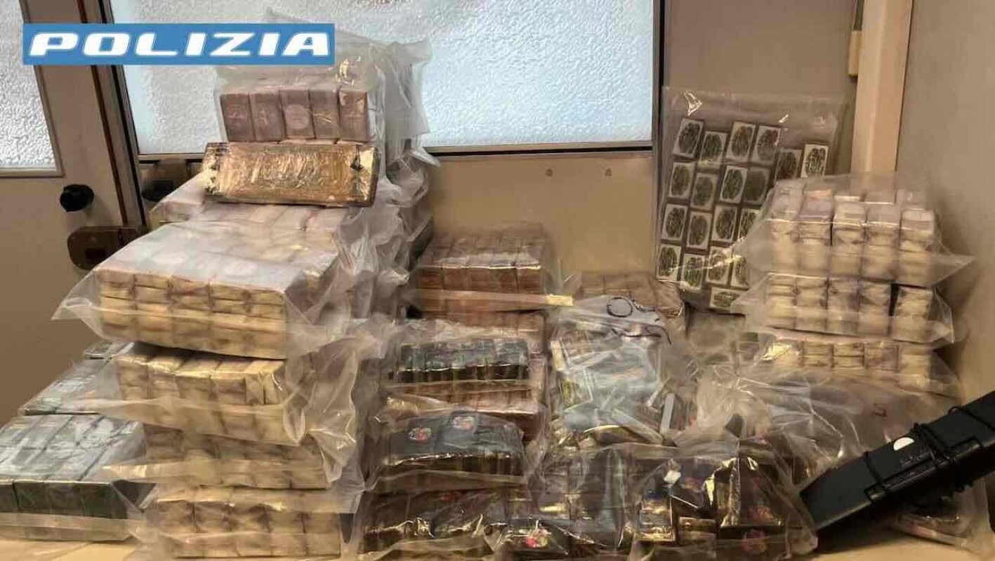 Operazione antidroga in A1