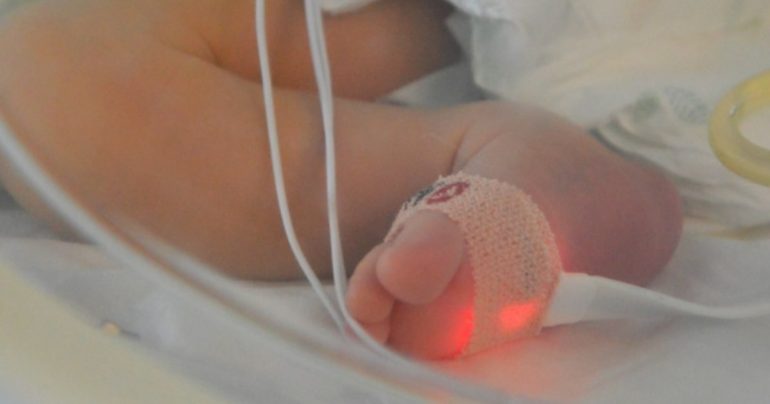 Bimba di 5 mesi rapita dalla casa-famiglia: è caccia ai responsabili