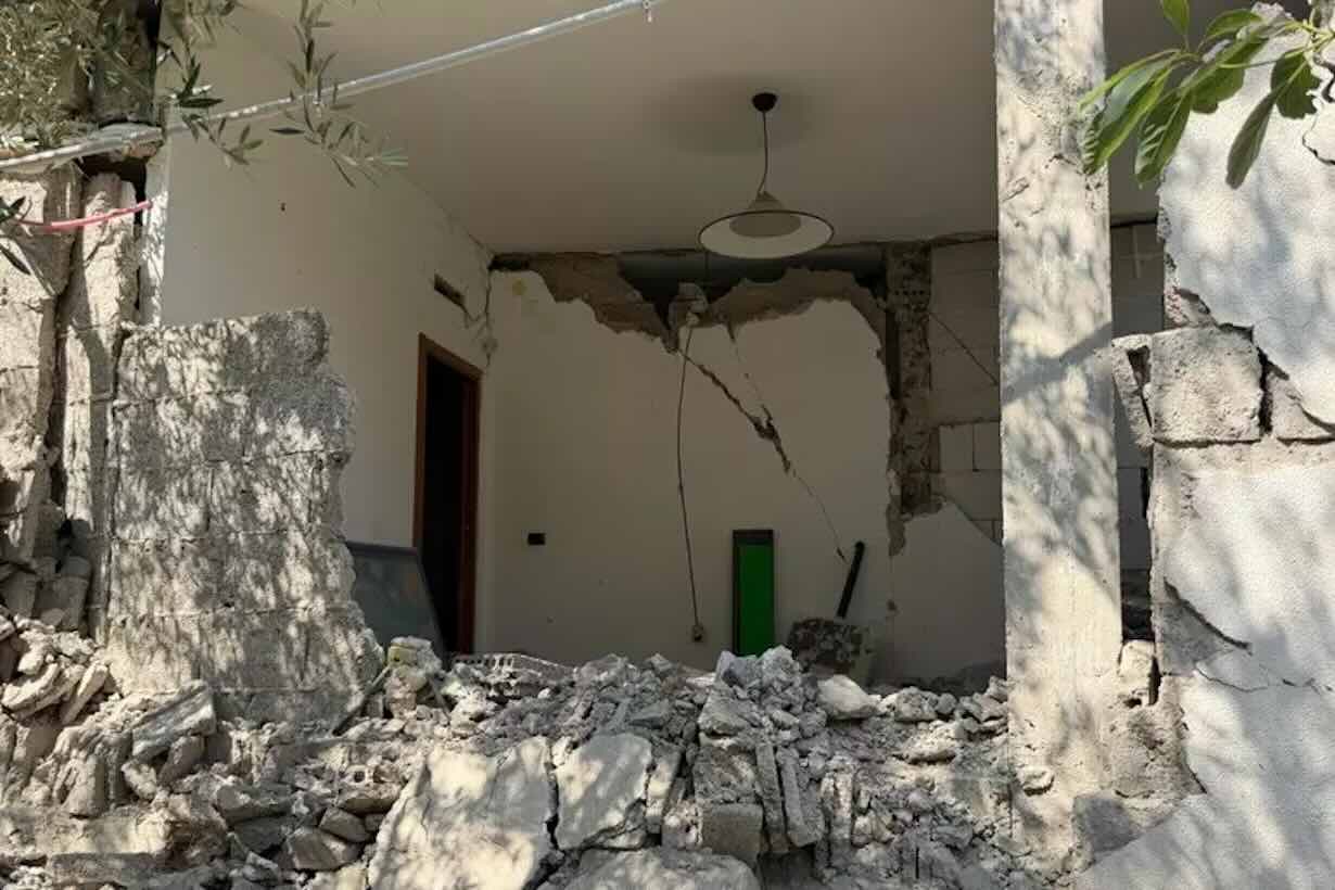 Campi Flegrei, oltre 3.600 sfollati e 19 chiese inagibili dopo la scossa del 31 luglio