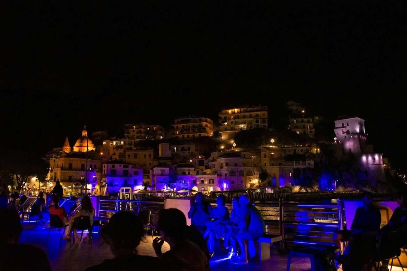 Nella foto, un particolare della vicenda.