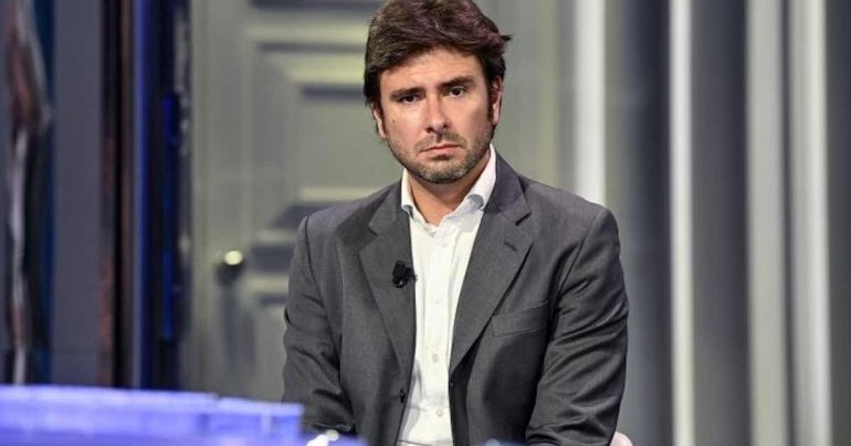 Di Battista riprende conoscenza, trasferito in ambulanza a L’Avana per accertamenti