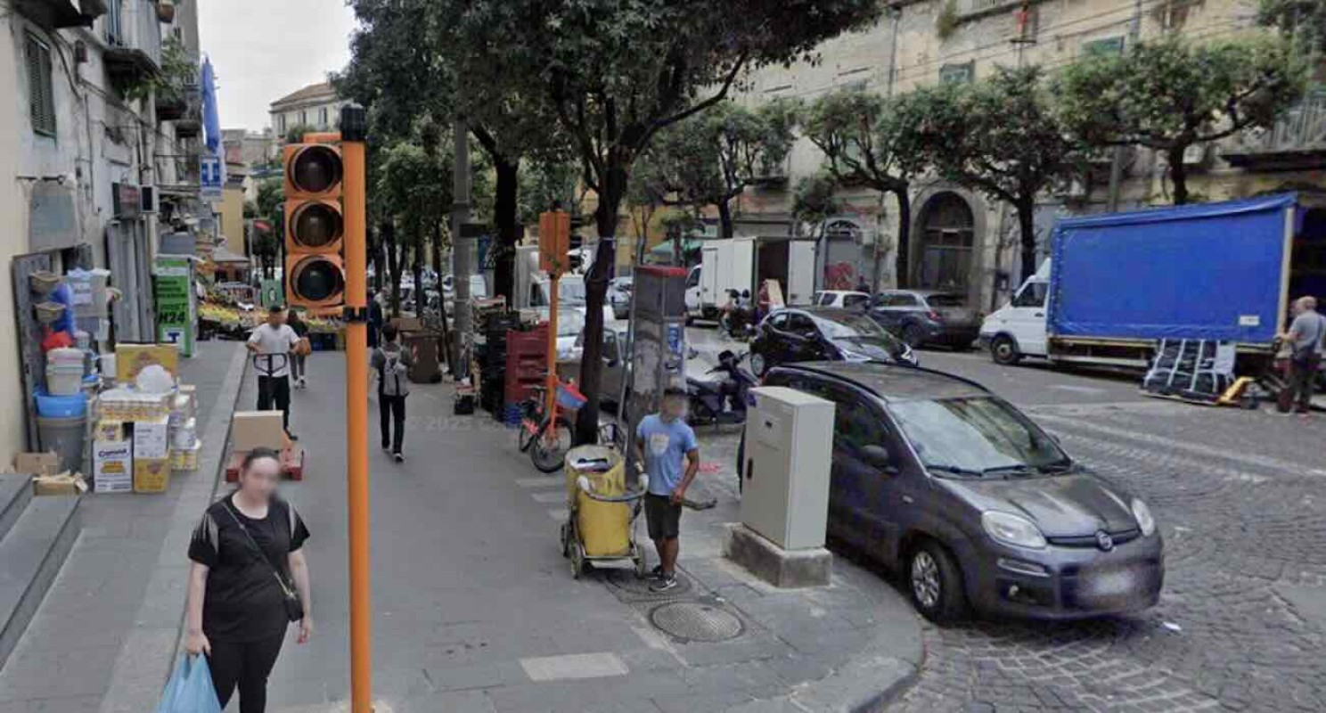 Via Santa Teresa degli Scalzi
