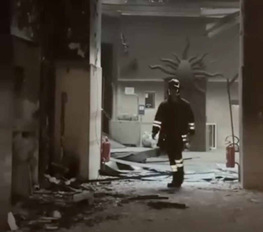 I vigili del fuoco al lavoro