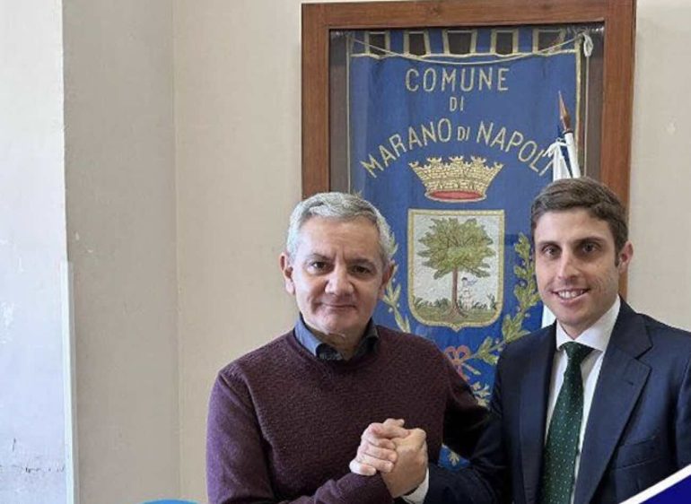 Marano, incandidabili l’ex sindaco Morra e l’ex assessore Carandente: il Tribunale accoglie il ricorso del Viminale