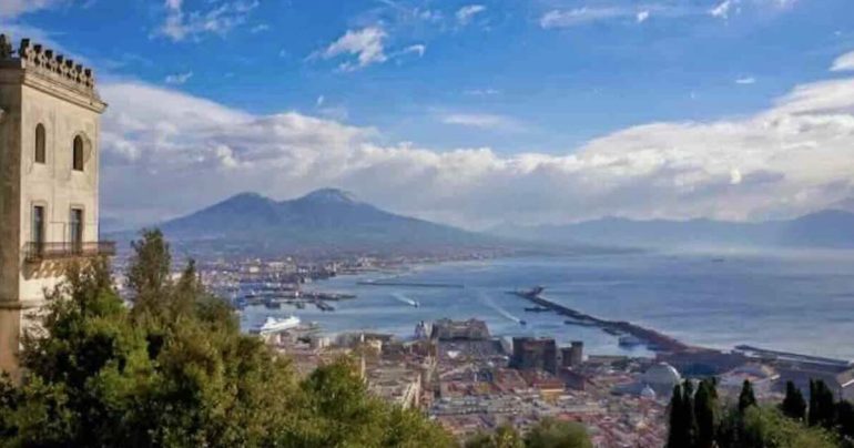 Meteo Napoli e Campania oggi 23 agosto: domenica di sole e caldo: temperature fino a 32 gradi