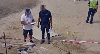 Mondragone, discarica abusiva a due passi dal mare: sequestrata area con amianto e nasse illegali