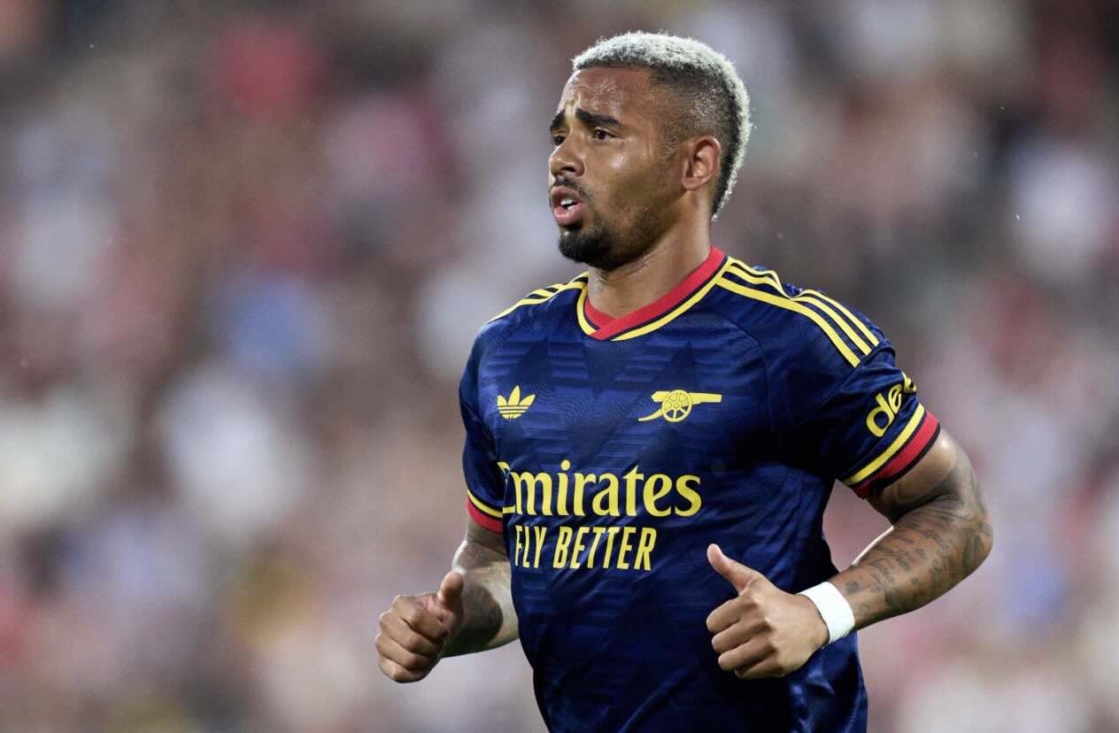 Napoli accelera sul mercato: Badiashile vicino, Gabriel Jesus resta un obiettivo ambizioso