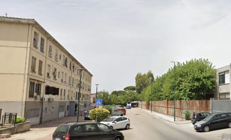 Napoli, choc al rione Conocal: dodicenne ferito con due coltellate