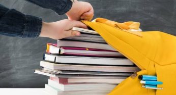 Napoli tornano i contributi per i libri di testo: al via le domande per il bonus