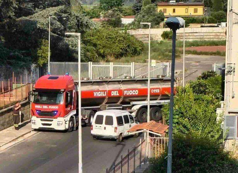 Oltre 1.400 interventi dopo il sisma, il bilancio dei Vigili del Fuoco