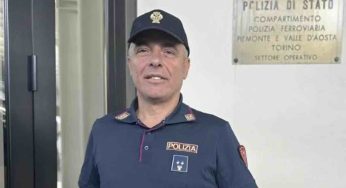 Napoli, donna si strozza con un boccone, poliziotto torinese la salva con la manovra di Heimlich