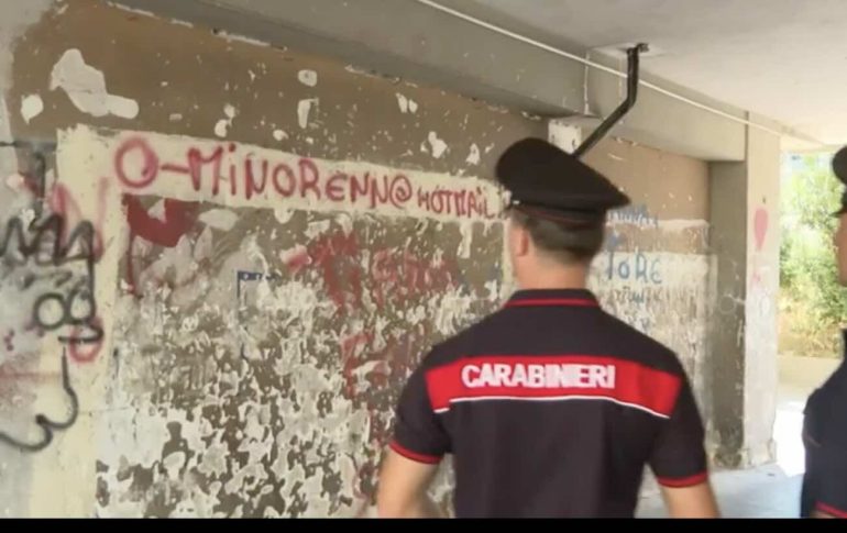 Ponticelli, la «guerra dei ragazzini»: lo sfottò in chat finisce nel sangue
