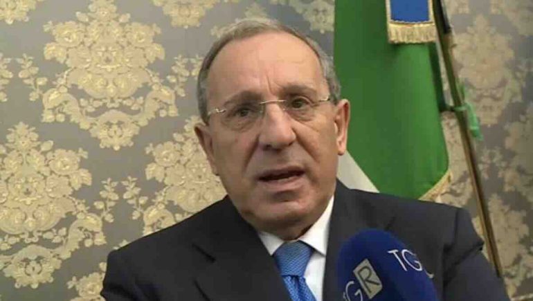 Napoli, il Prefetto condanna l’aggressione al turista al corso Umberto