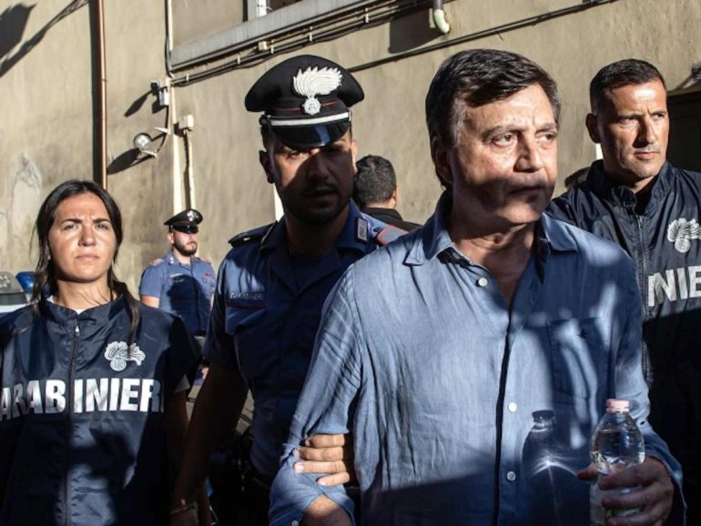 Lavitola confessa al gip: ‘Dovevano sparare solo dei colpi contro la casa di Ranucci’