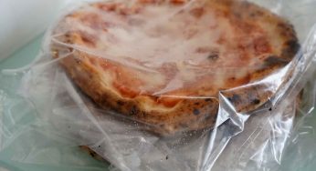 Sorrento, trasporto irregolare di alimenti: sequestrate 240 pizze surgelate dirette a un ristorante