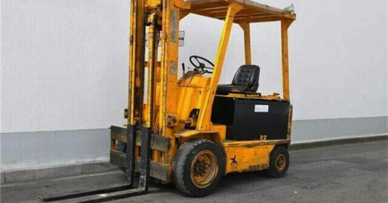 Striano, operaio ferito da un muletto in un’azienda conserviera