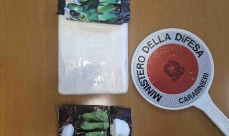 Benevento, quattro arresti per traffico di cocaina: sequestrato oltre un chilo di droga
