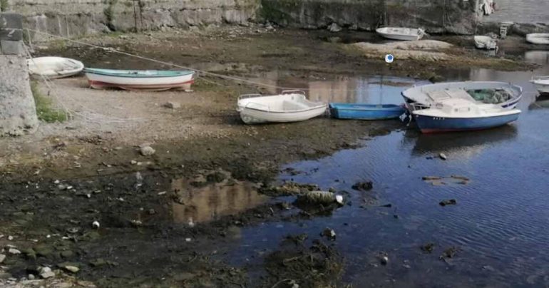 Campi Flegrei, la terra sale e il mare si ritira: ‘Dal 1950 il suolo è cresciuto di oltre quattro metri’