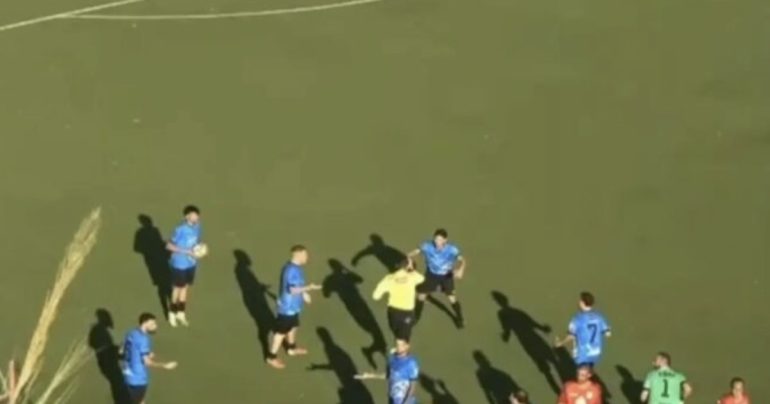 Casamicciola, arbitro 19enne ferito da un sasso: sospesa la partita