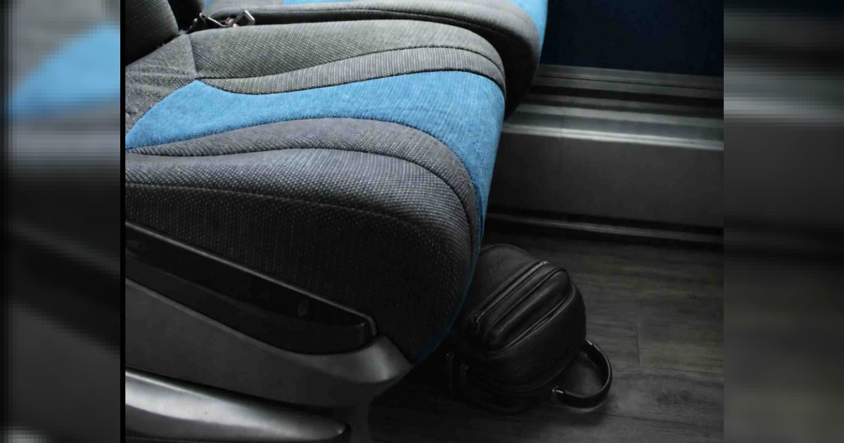 La borsa smarrita sul bus