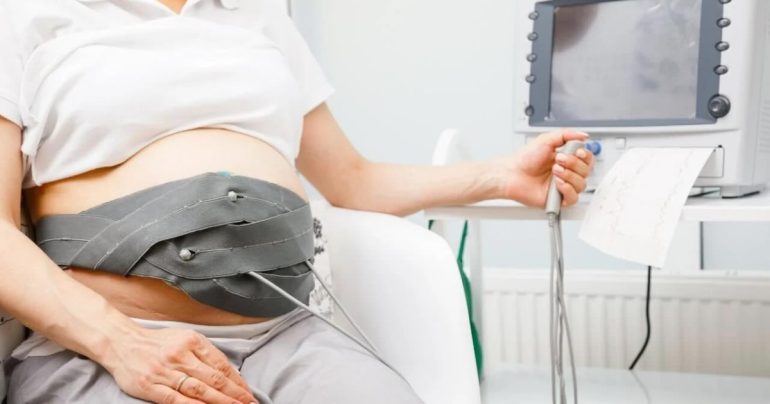 Castellammare, neonata morta prima del parto: scatta l’inchiesta