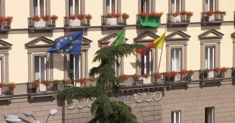 Comune di Napoli, concorso per 110 funzionari nei servizi sociali