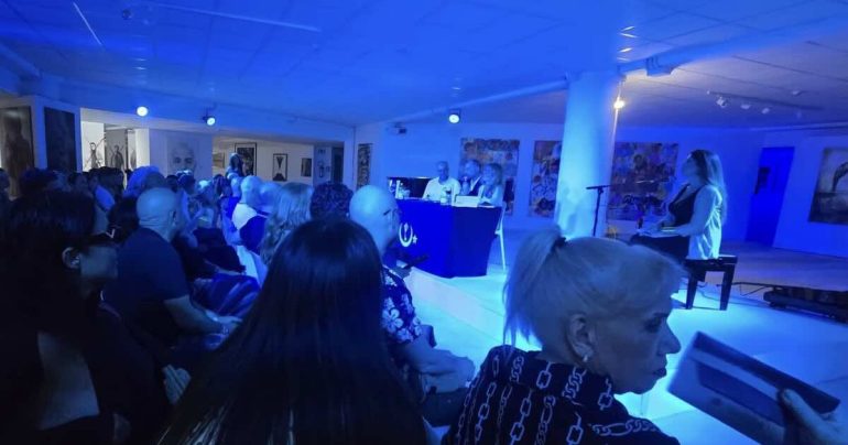 Da Casoria alla TV nazionale: il viaggio tra musica e AI nel primo libro di Dave Ciano