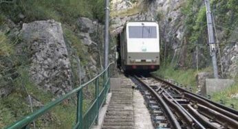 Funicolare per Montevergine bloccata da tronco caduto: disagi per i pellegrini