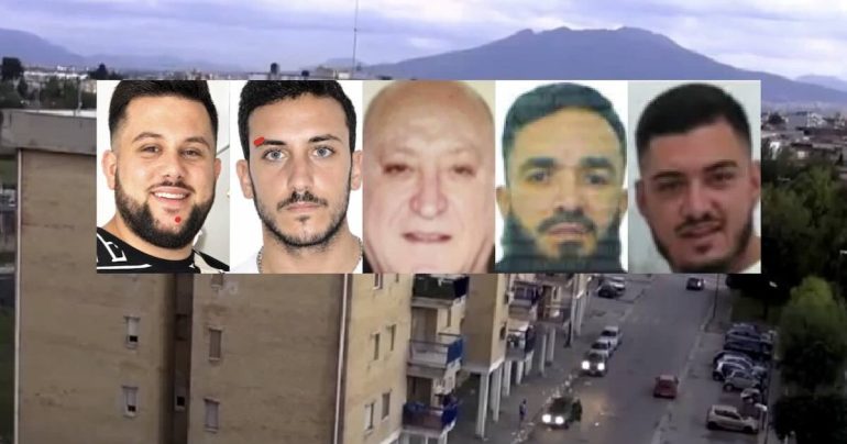 I segreti del Bronx di Caivano: 25 mila euro al mese al boss ‘Tibiuccio’ per tenere aperte le piazze di spaccio