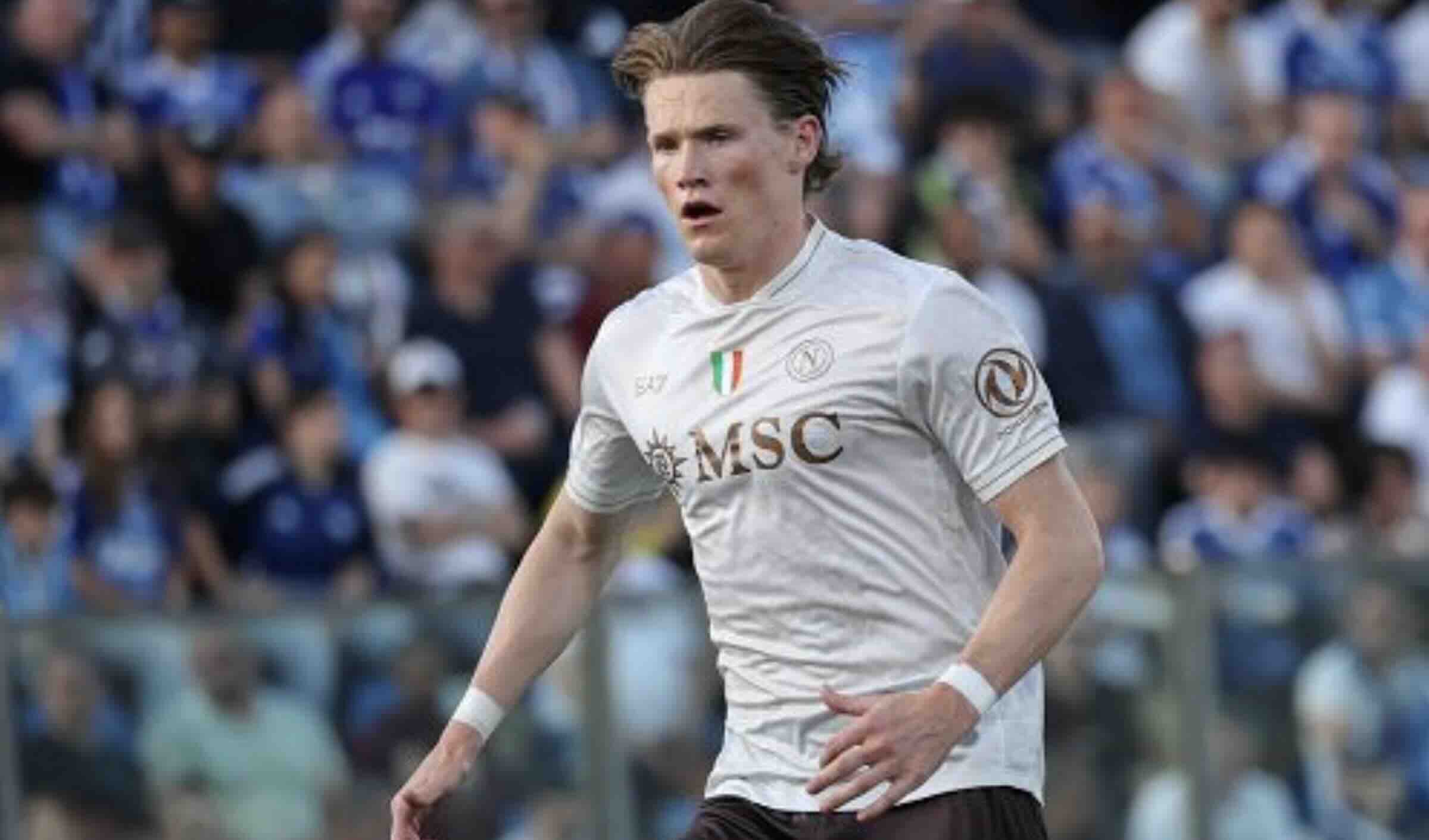 McTominay rassicura i tifosi del Napoli: operazione programmata per aritmia benigna