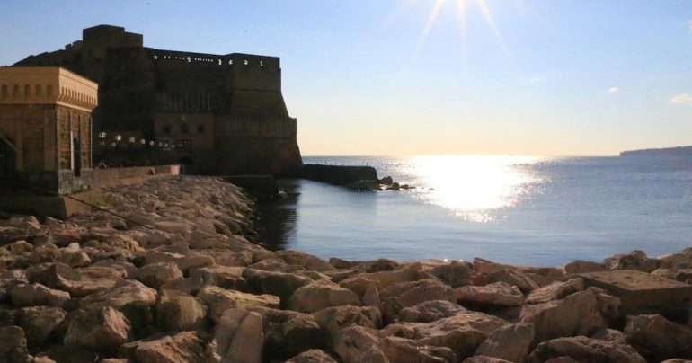 Meteo Napoli e Campania oggi 29 settembre: ancora sole e temperature miti