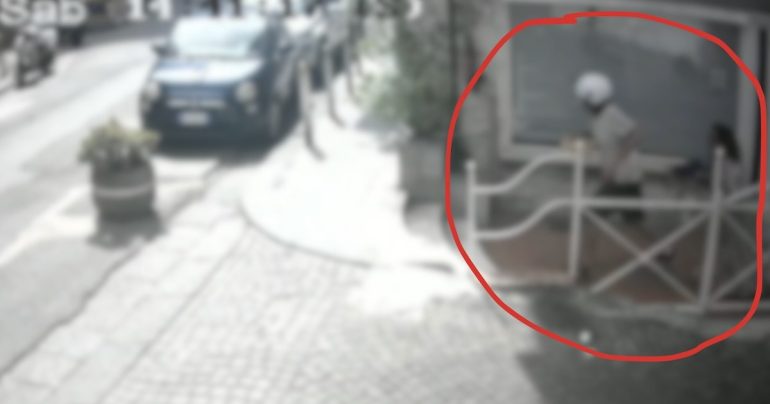 Napoli, lo scippatore di via Cilea incastrato dalle telecamere